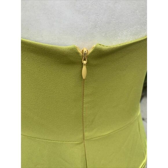 Via Bovio Womens New Solid Moss Green V Neck Tank Jumpsuit Romper Small Italy - Picture 7 of 9